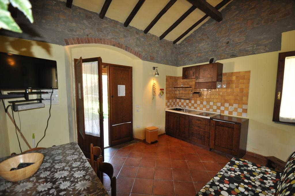 Agriturismo Il Cerrosughero Villa Скарлино Стая снимка