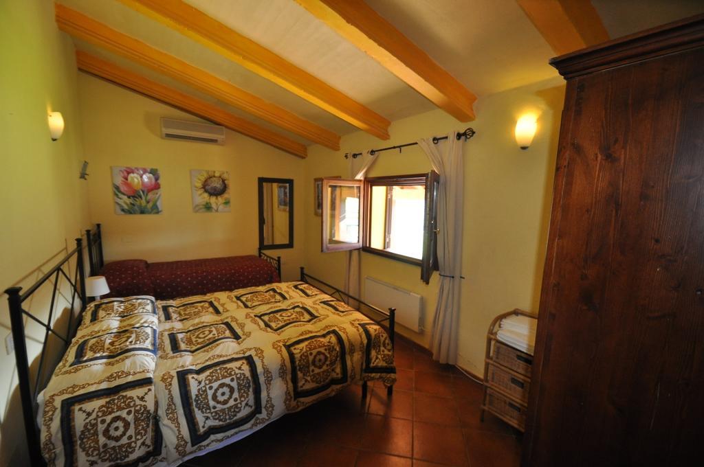 Agriturismo Il Cerrosughero Villa Скарлино Стая снимка