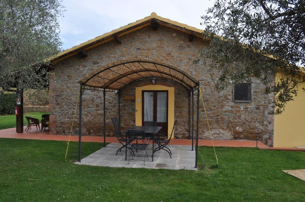 Agriturismo Il Cerrosughero Villa Скарлино Стая снимка